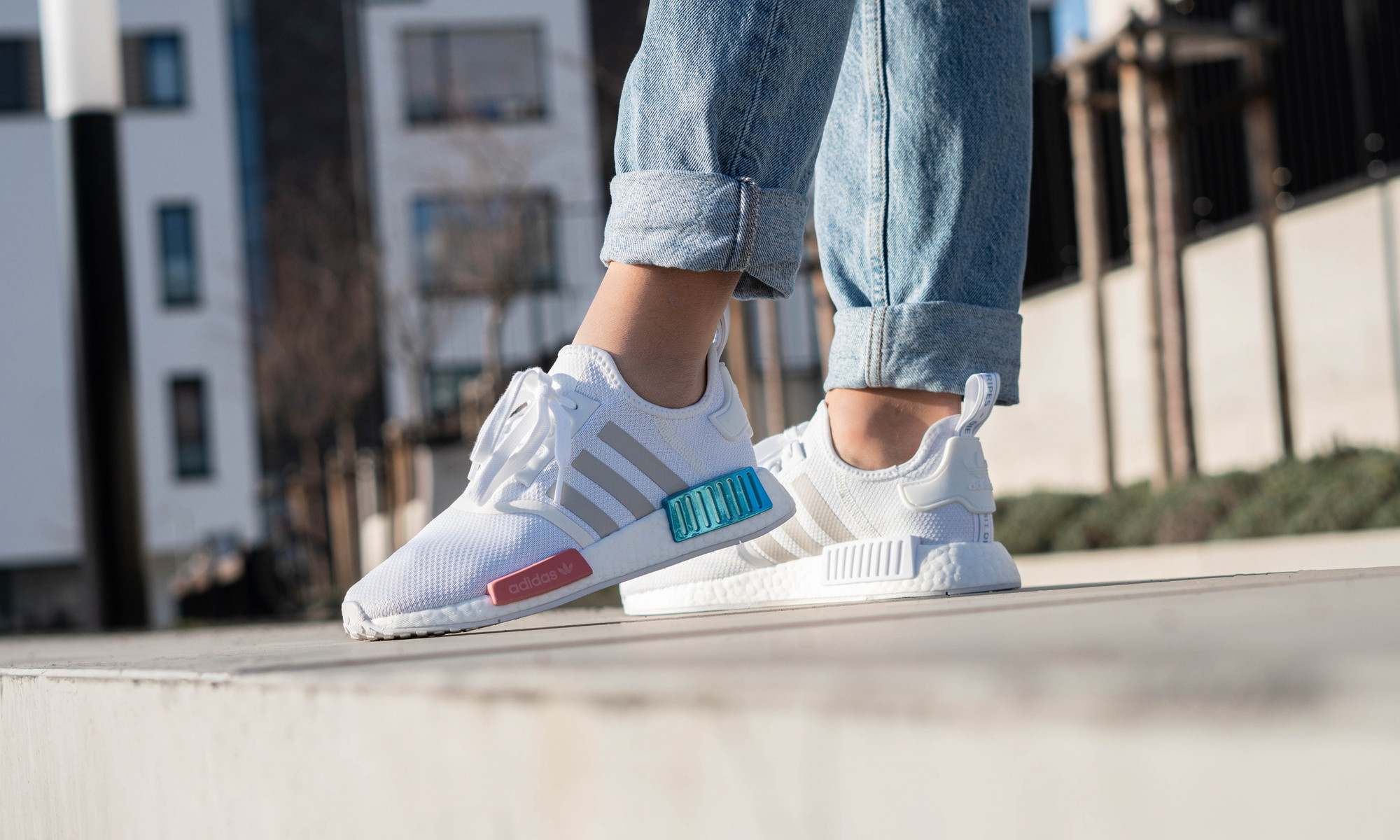 Giày Adidas Wmns NMD_R1 ‘White Grey Blue Rose’ FX7074 - Ảnh 2