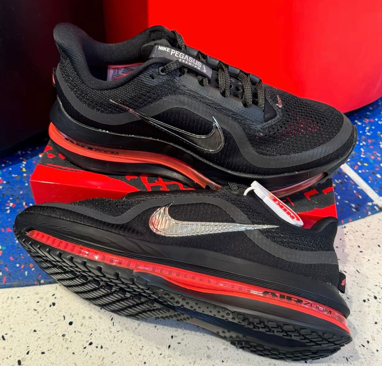 Giày Nike Air Zoom Pegasus Premium 'Black Bright Crimson' HQ2592-003 - Ảnh 8