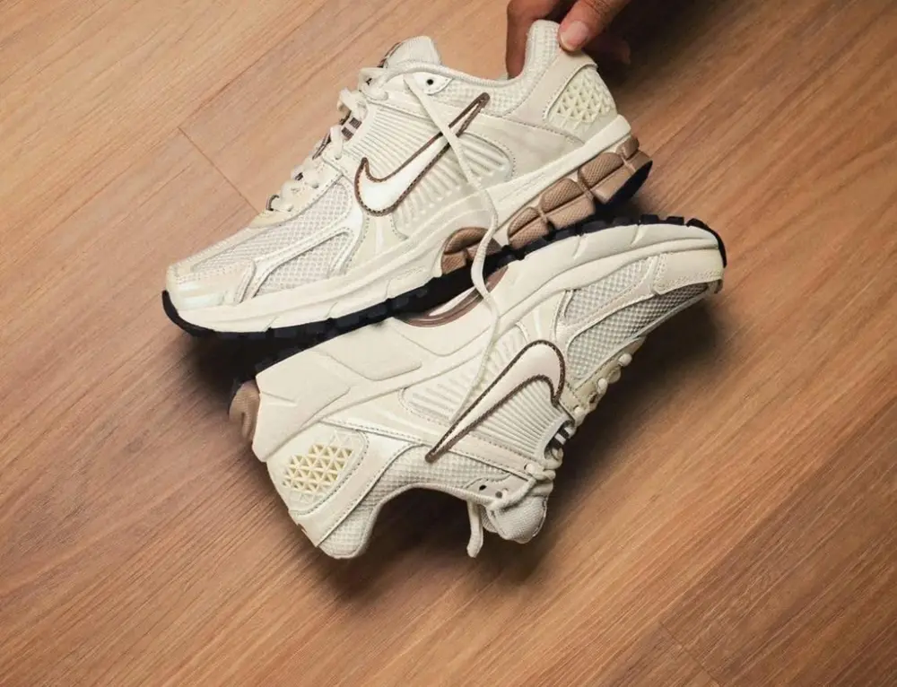 Giày Nike Zoom Vomero 5 ‘Sail Mink Brown Black’ IB8129-133 - Ảnh 4
