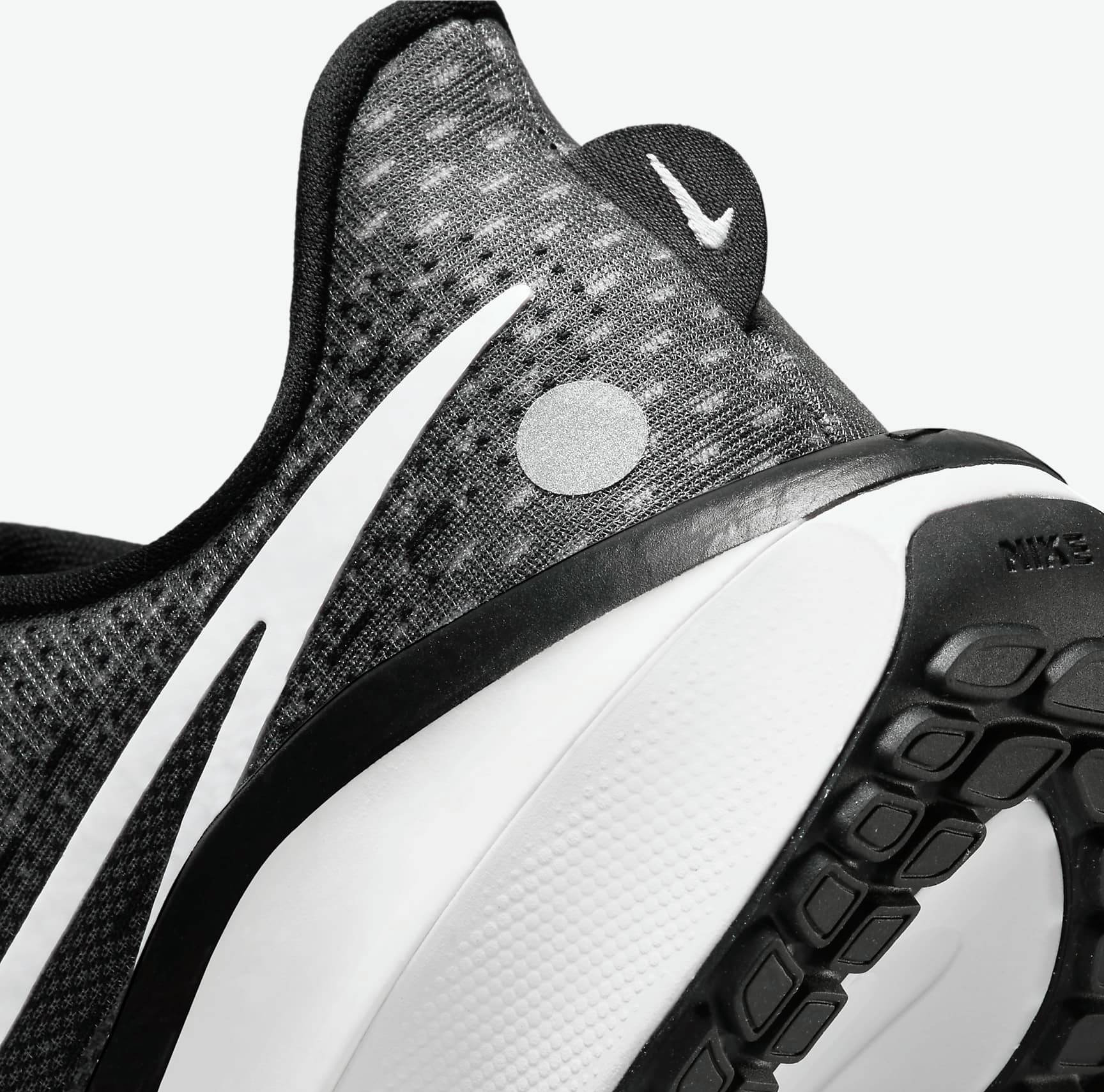 Giày Nike Air Zoom Vomero 17 Running ‘Black White’ FB8502-001 - Ảnh 3