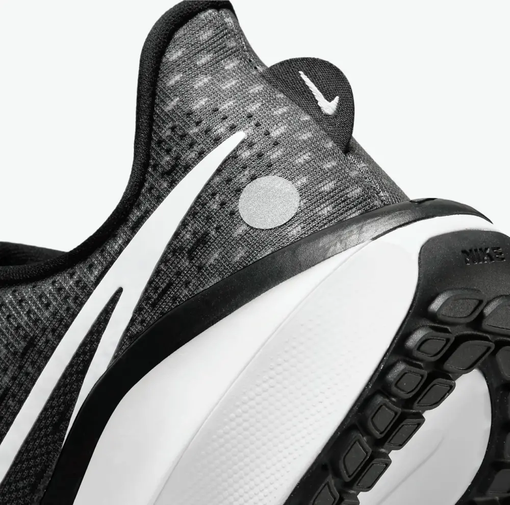 Giày Nike Air Zoom Vomero 17 Running ‘Black White’ FB8502-001 - Ảnh 3