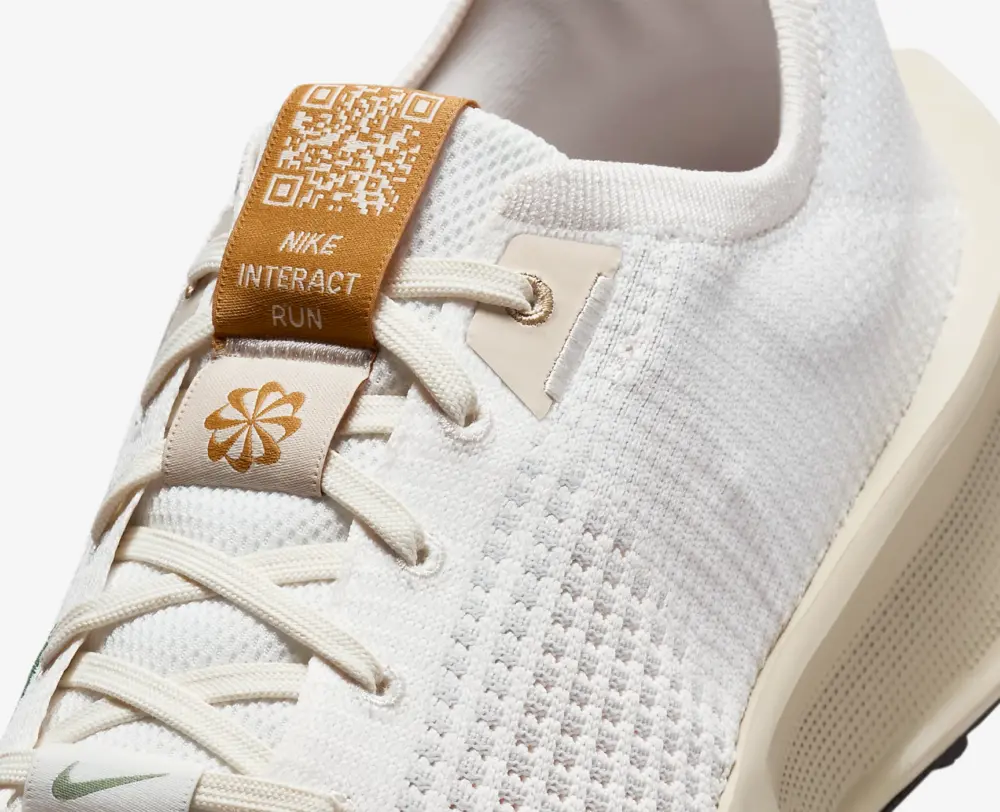 Alternative view of Giày Nike Interact Run SE ‘Phantom Photon Dust’ HJ7674-030