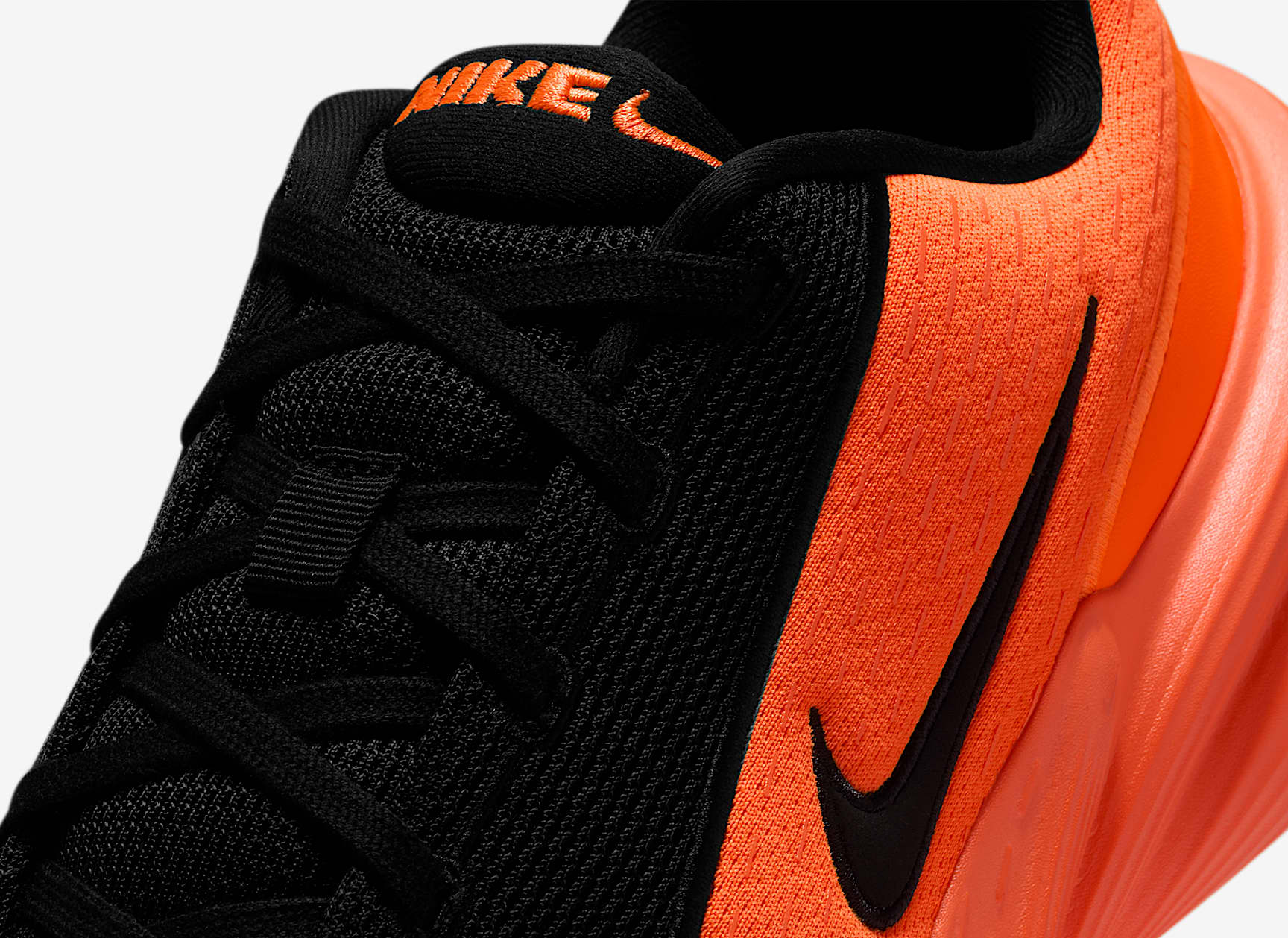 Alternative view of Giày Nike Uplift SC ‘Black Total Orange’ IB2765-004