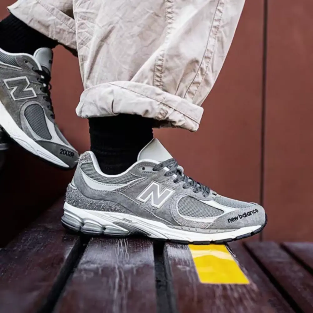 Giày New Balance INVINCIBLE x N.HOOLYWOOD x 2002R ‘Grey’ ML2002RV - Ảnh 6