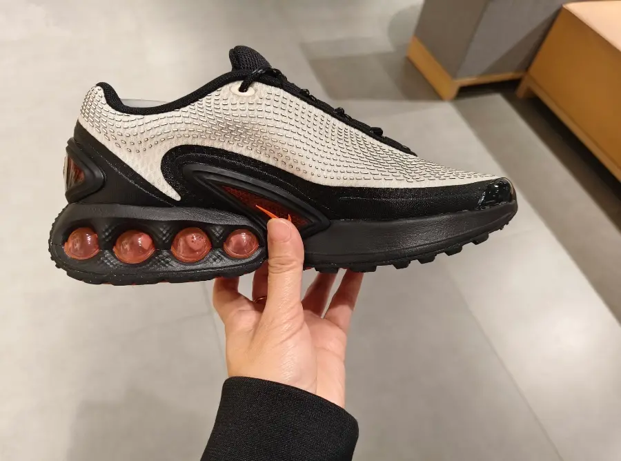 Giày Nike Wmns Air Max DN ‘Pale Ivory’ HQ3422-110 - Ảnh 3