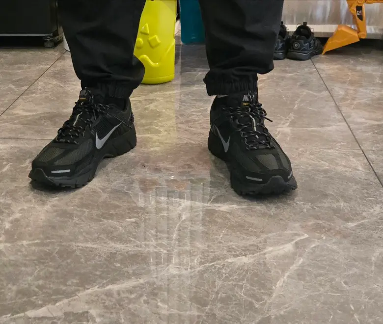Giày Nike Air Zoom Vomero 5 ‘Black Sequoia’ HV2527-001 - Ảnh 5