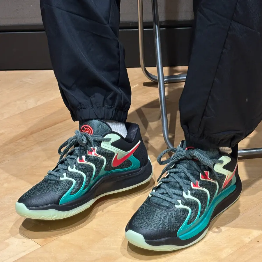 Alternative view of Giày Nike KD 17 ‘Easy Money Sniper’ FJ9487-002