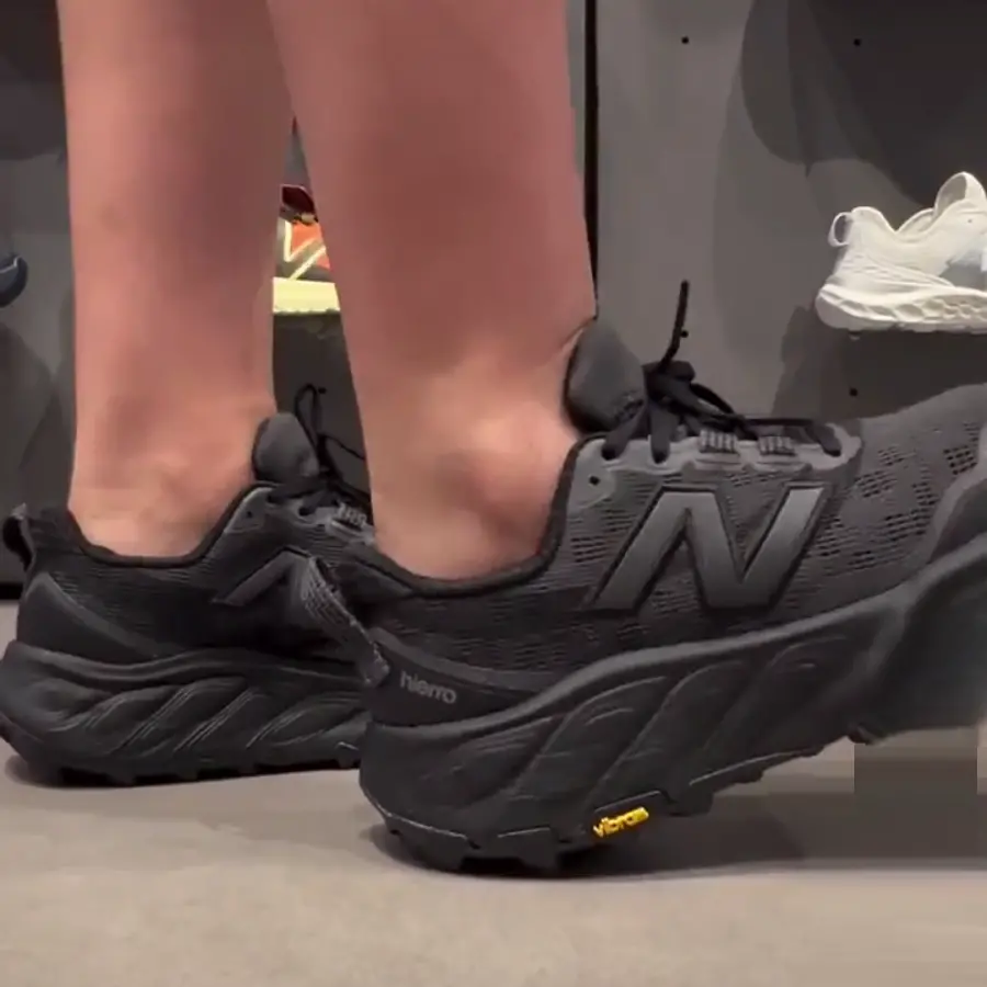 Giày New Balance Fresh Foam X Hierro V9 ‘Black Cement’ MTHIERZ9 - Ảnh 5