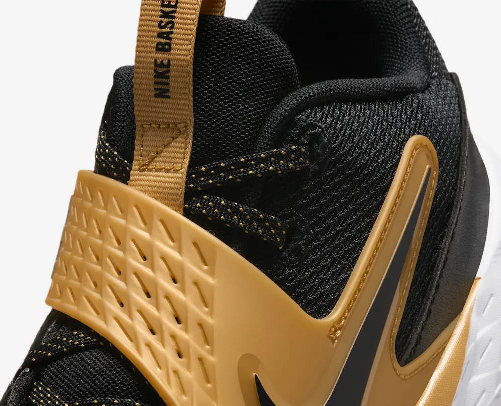 Alternative view of Giày Nike Team Hustle D 12 GS ‘Black Metallic Gold White’ HF6279-100