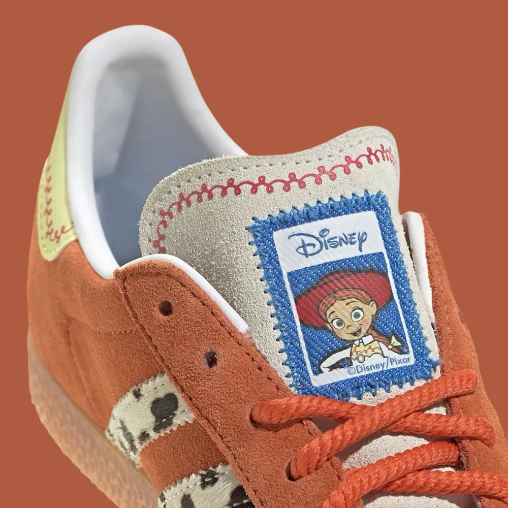 Alternative view of Giày Adidas Gazelle x Toy Story GS ‘Jessie’ JI0073