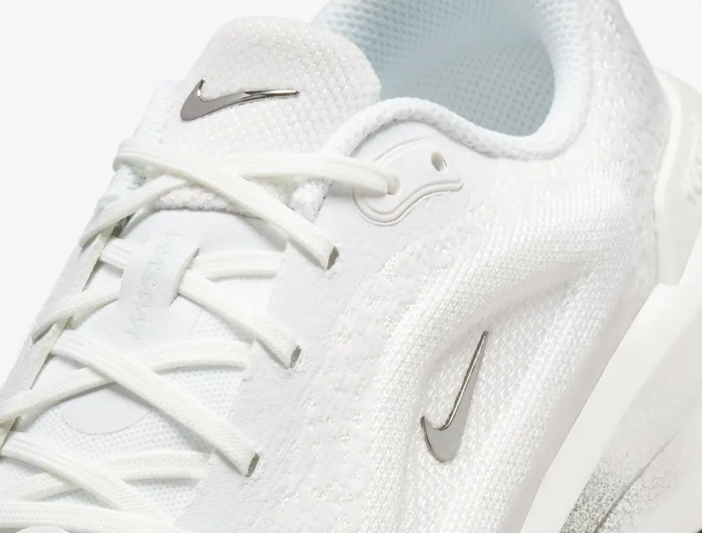 Alternative view of Giày Nike Versair Premium ‘Summit White Sail Black’ FQ7213-101
