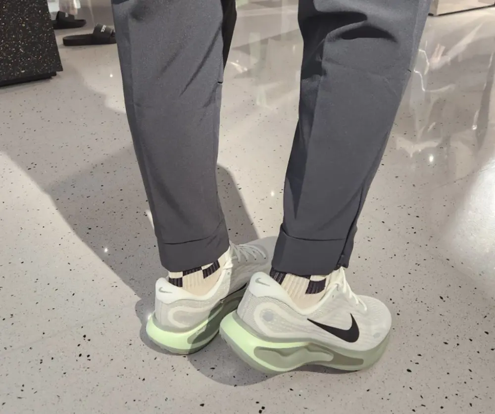 Giày Nike Journey Run ‘White Black’ FN0228-102 - Ảnh 5