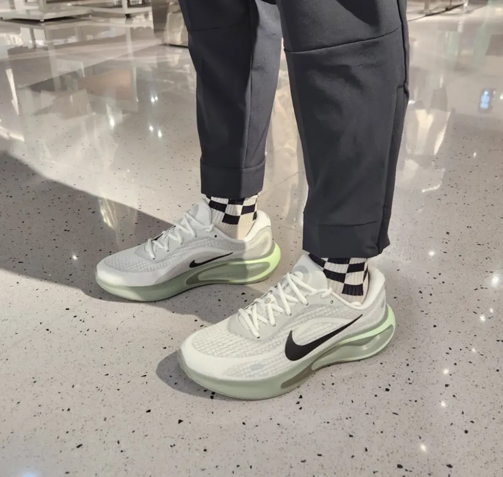 Giày Nike Journey Run ‘White Black’ FN0228-102 - Ảnh 4