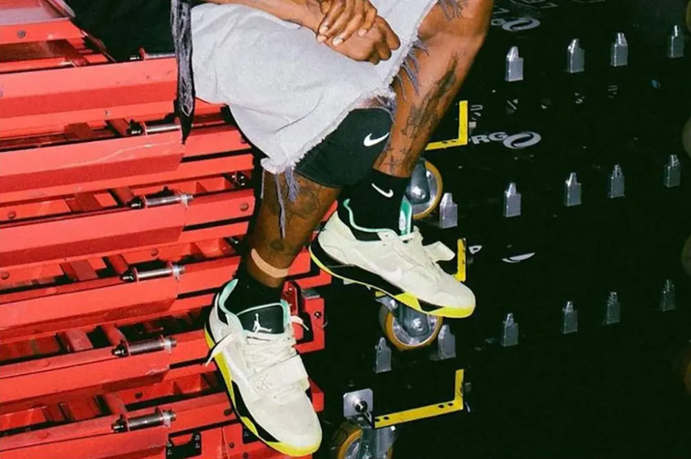 Giày Nike Travis Scott x Jordan Jumpman Jack TR ‘Bright Cactus’ FZ8117-102 - Ảnh 3