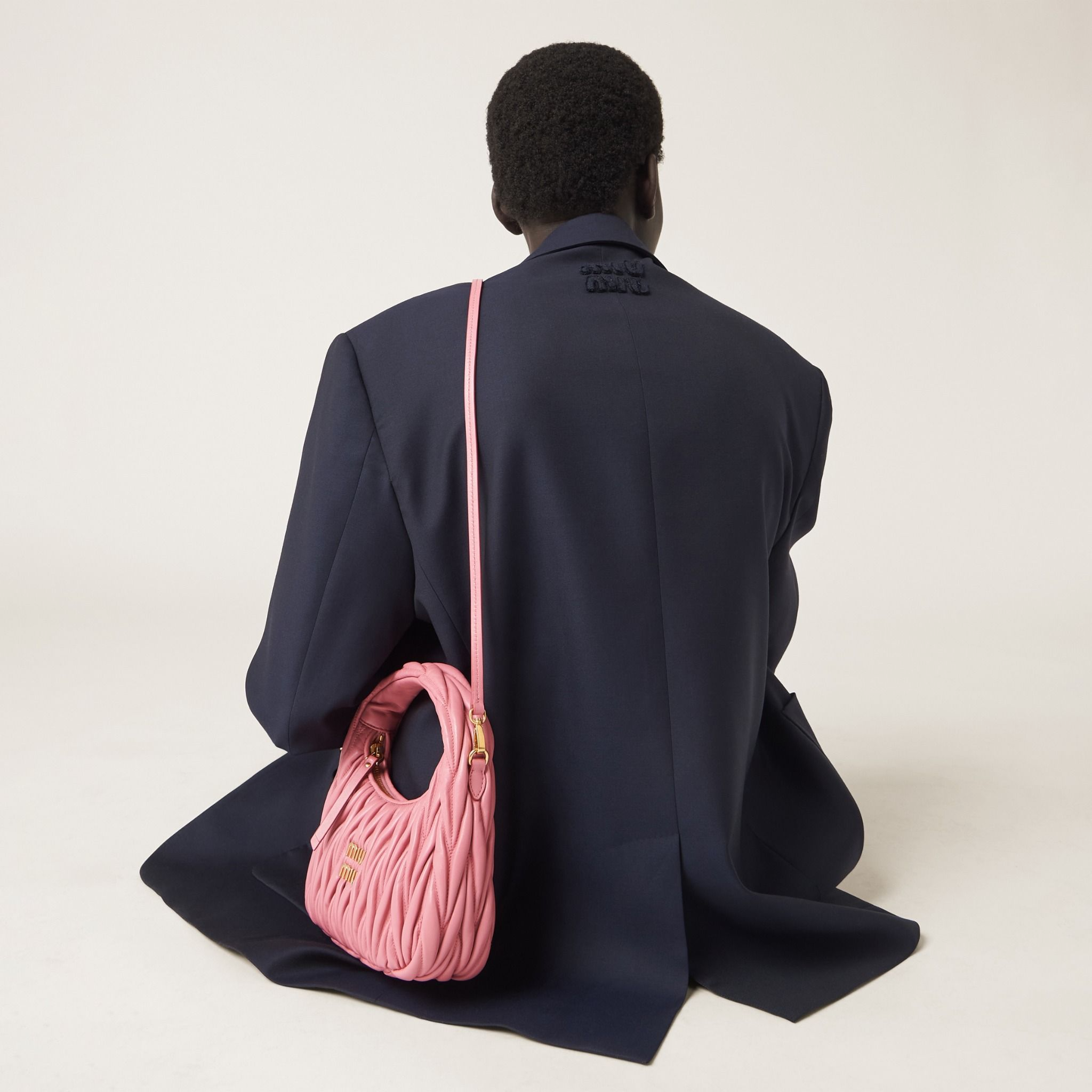 Túi Miu Miu Wander Matelassé Bag ‘Pink’ 5BC125-N88-F0638-V-OOY - Ảnh 3