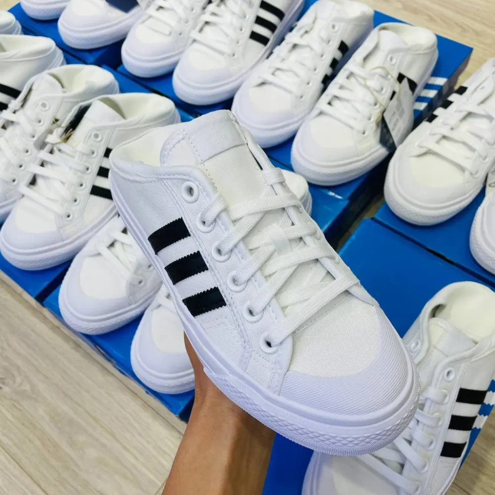 Alternative view of Giày Adidas Collapsible Nizza Low ‘White Black’ H67375