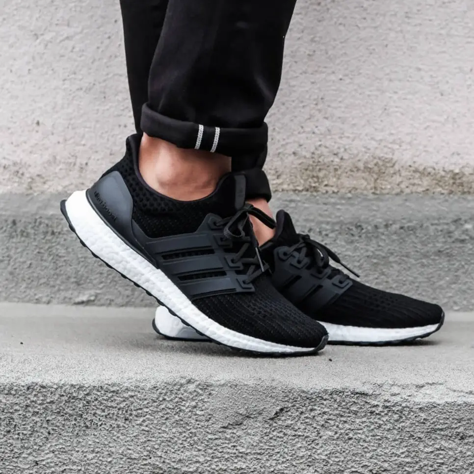 Giày Adidas Wmns UltraBoost 4.0 ‘Core Black’ BB6149 - Ảnh 4