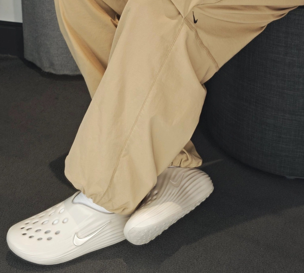 Alternative view of Giày Nike ReactX Rejuven8 'Muslin' HV5062-100