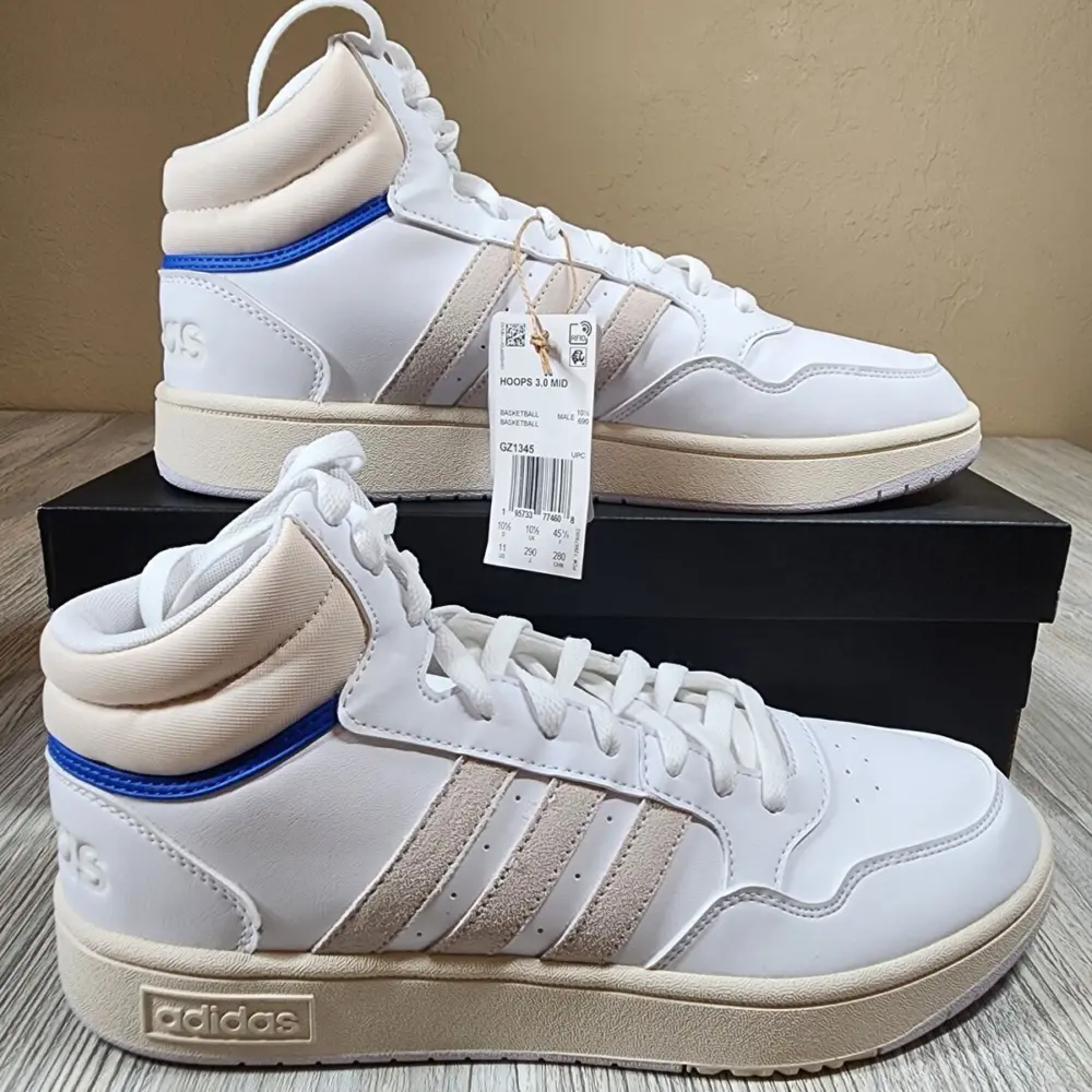 Alternative view of Giày Adidas Hoops Mid ‘White Cream’ GZ1345