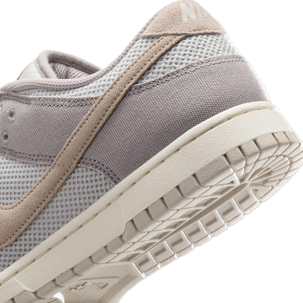 Alternative view of Giày Nike Dunk Low ‘College Grey’ HJ4329-002