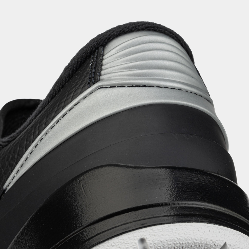 Giày Nike Air Jordan 2/3 GS ‘Black Metallic Silver’ FD0384-001 - Ảnh 4