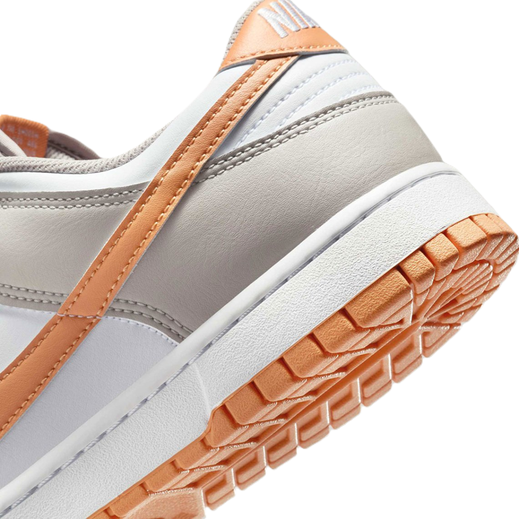 Alternative view of Giày Nike Dunk Low ‘Apricot Agate’ HF5441-110