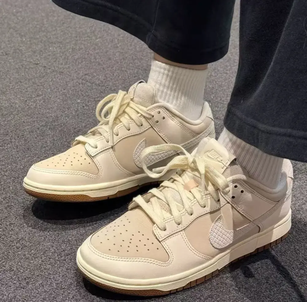 Giày Nike Dunk Low ‘Year Of The Snake’ IB8864-211 - Ảnh 5