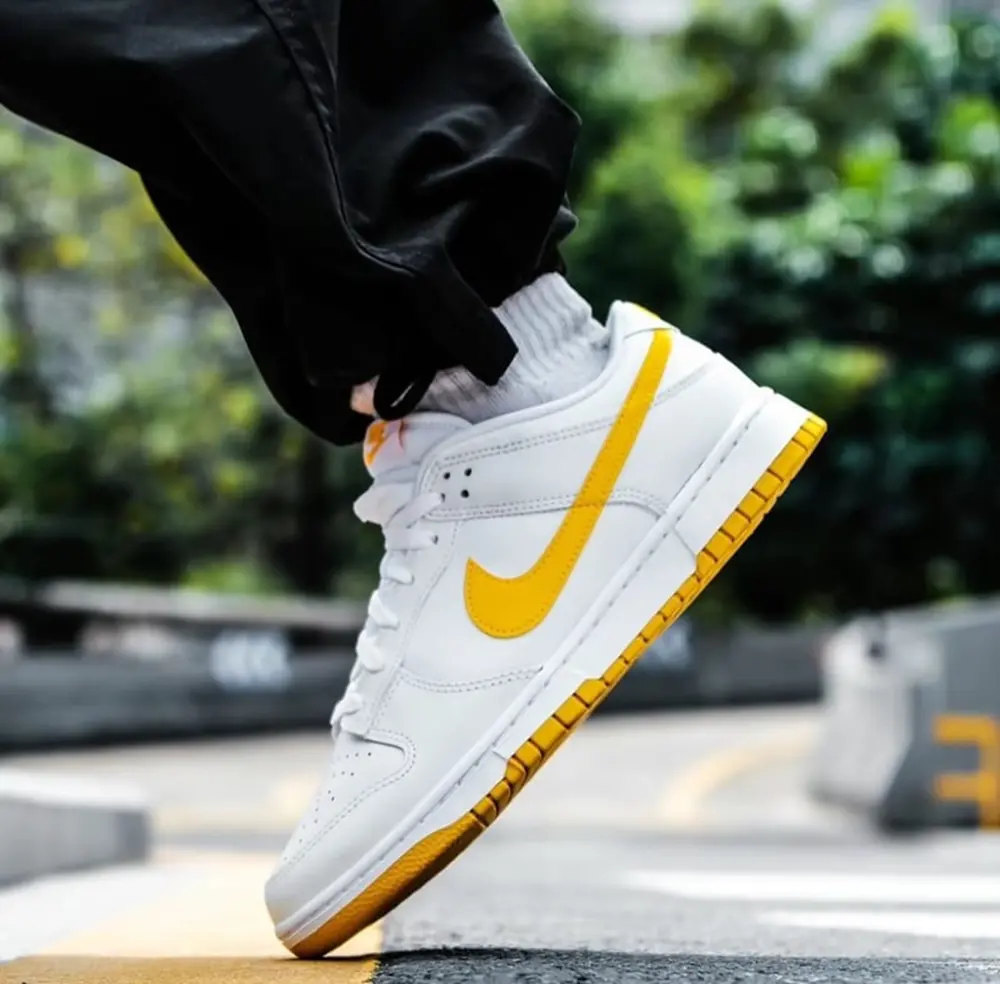Giày Nike Dunk Low 'White University Gold' DV0831-110 - Ảnh 6