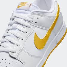 Alternative view of Giày Nike Dunk Low 'White University Gold' DV0831-110
