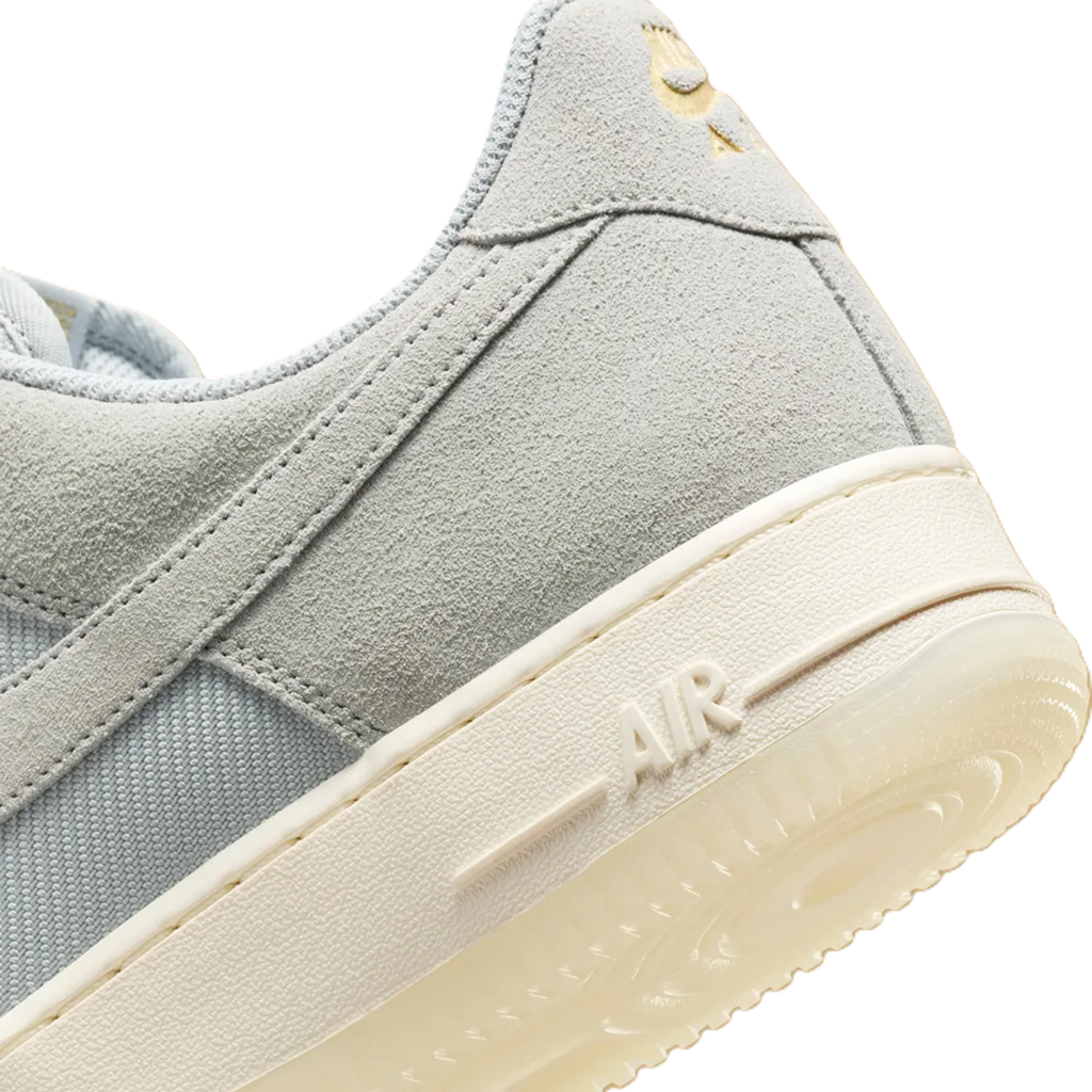 Alternative view of Giày Nike Air Force 1 ’07 LV8 ‘Light Smoke Grey’ FZ5222-001