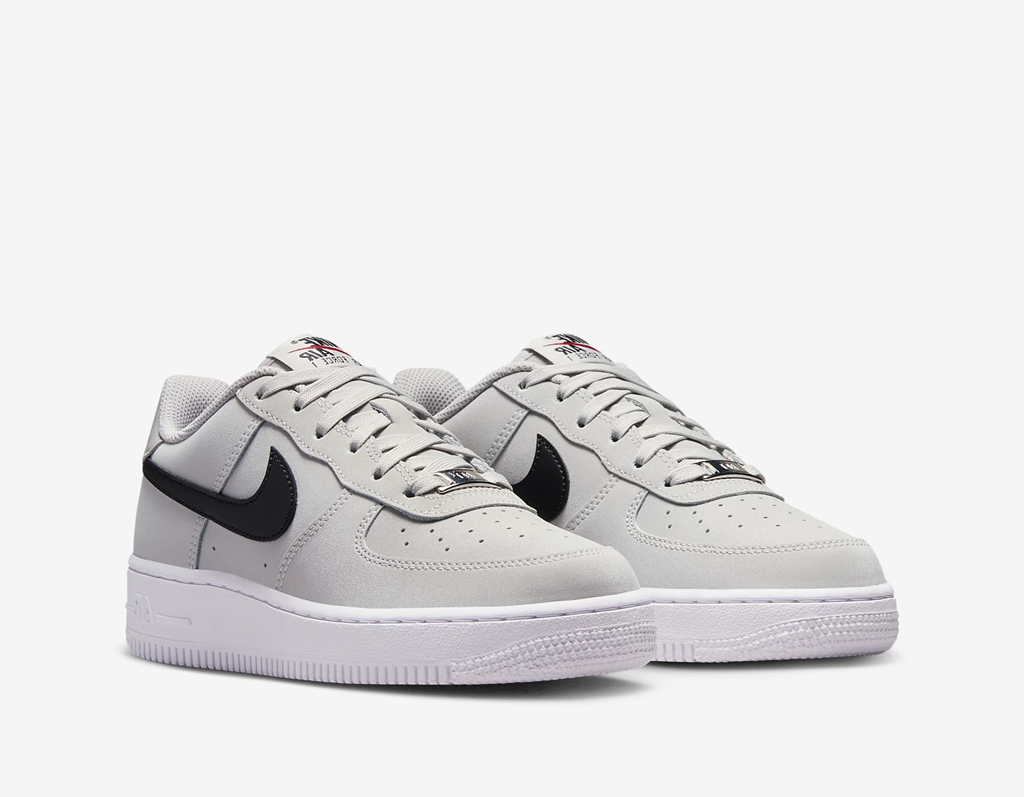 Giày Nike Air Force 1 LV8 GS ‘Light Iron Ore White Black’ FZ1021-001 - Ảnh 3