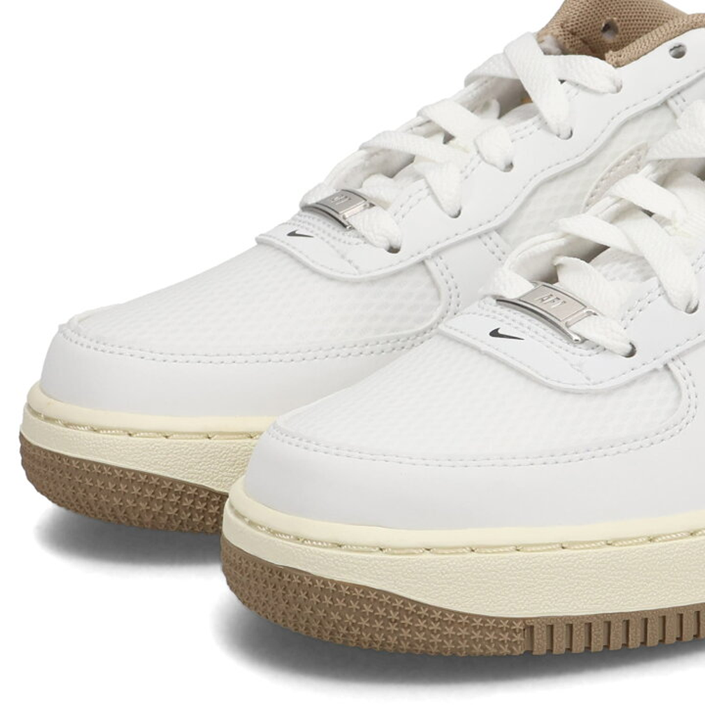 Alternative view of Giày Nike Air Force 1 LV8 GS ‘Summit White Khaki’ HF6924-100