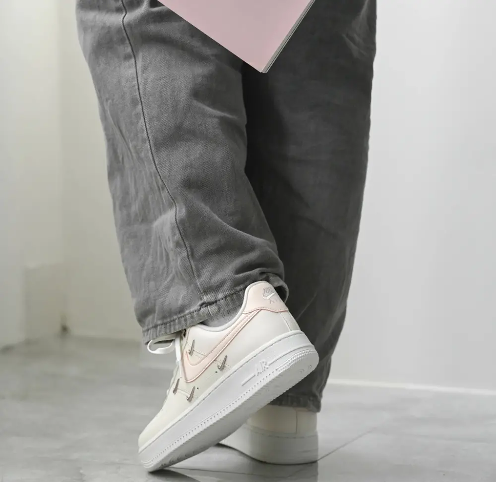 Giày Nike Air Force 1 Low ’07 LX ‘Rose Gold’ FV8110-181 - Ảnh 3