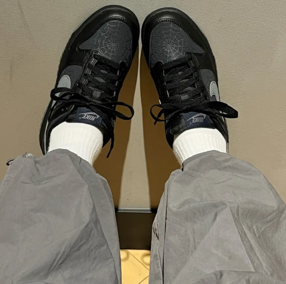 Alternative view of Giày Nike Dunk Low ‘Symbiote’ HQ3815-001