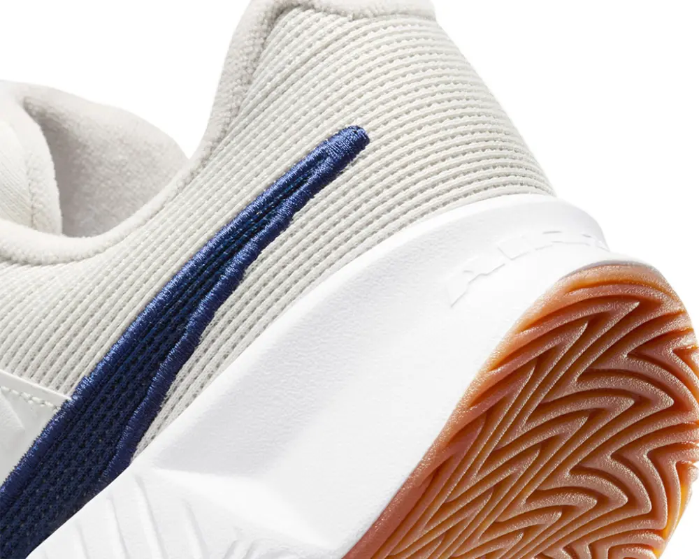 Alternative view of Giày Nike GP Challenge Pro ‘Light Bone’ FB3146-002