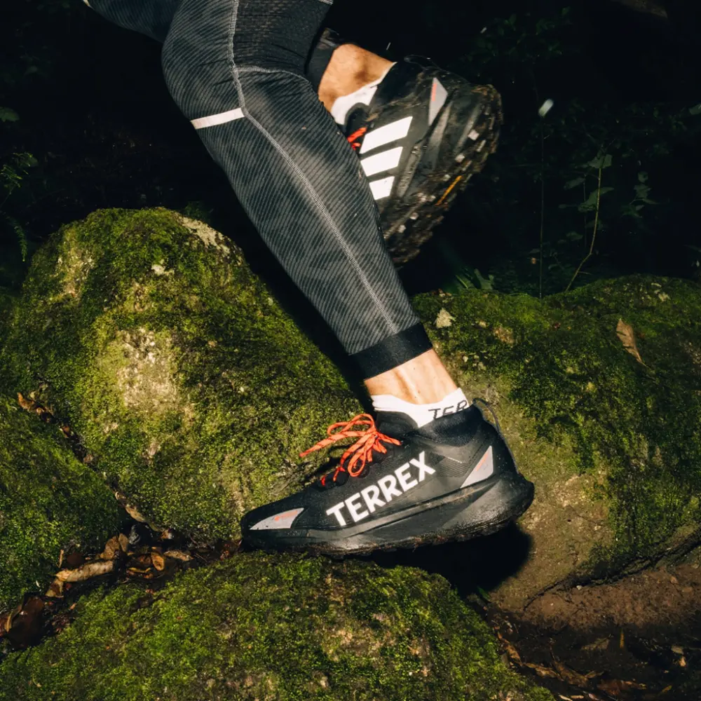 Giày Adidas Terrex Agravic Mid GORE-TEX 'Black Grey Orange' IH2939 - Ảnh 5