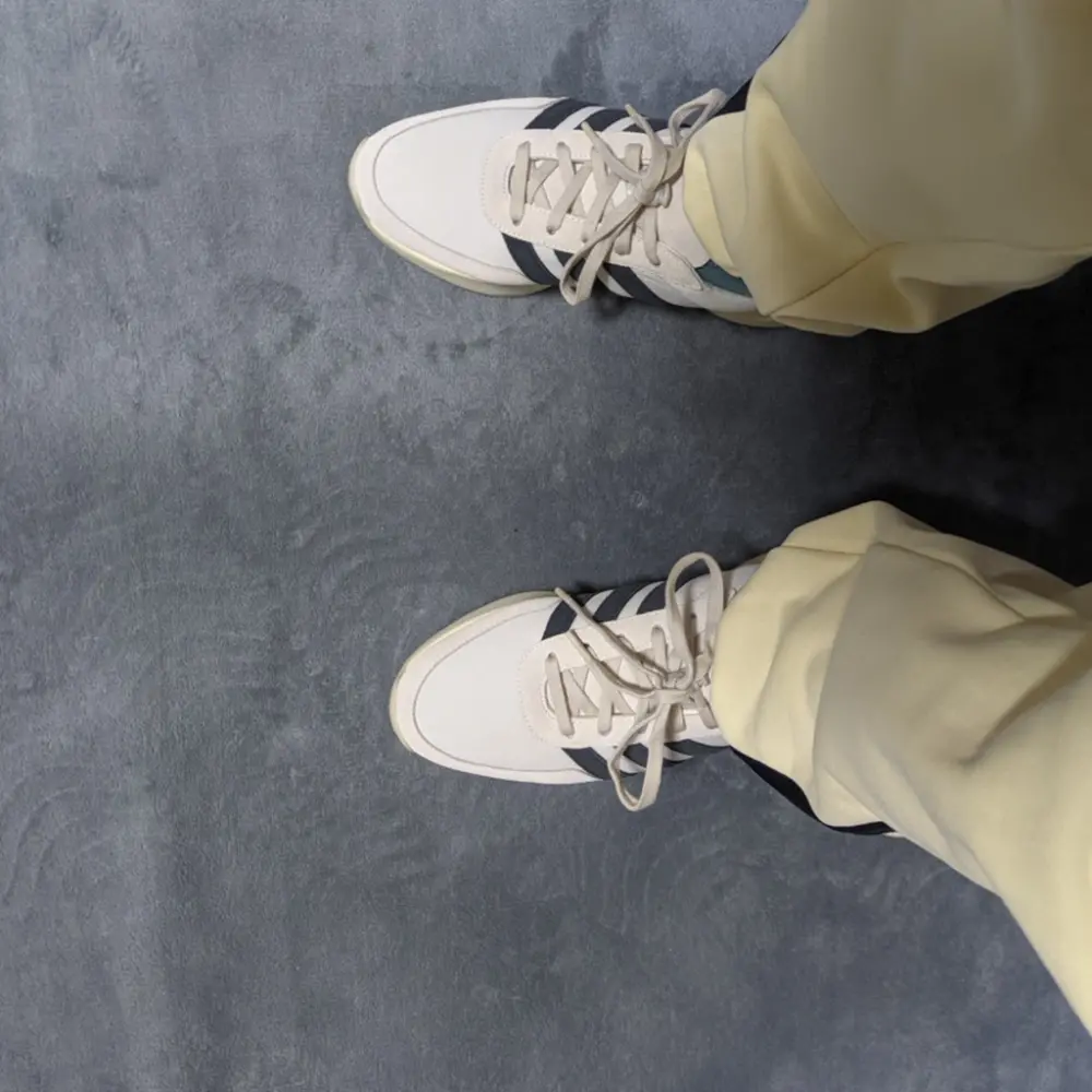 Giày Adidas Los Angeles x Fear of God ‘Cream White’ IH2276 - Ảnh 4