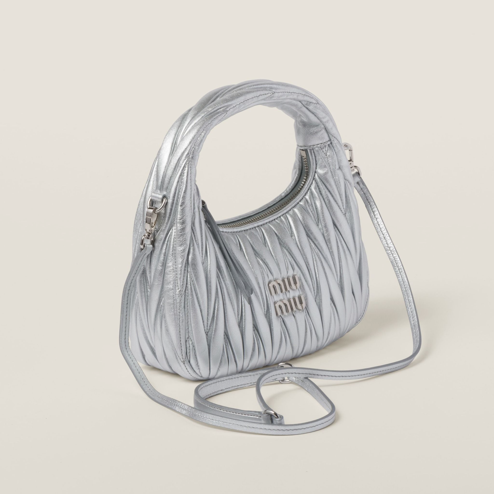 Túi Miu Miu Wander Matelassé Bag ‘Silver’ 5BC125-N88-F0118-V-OOY - Ảnh 3