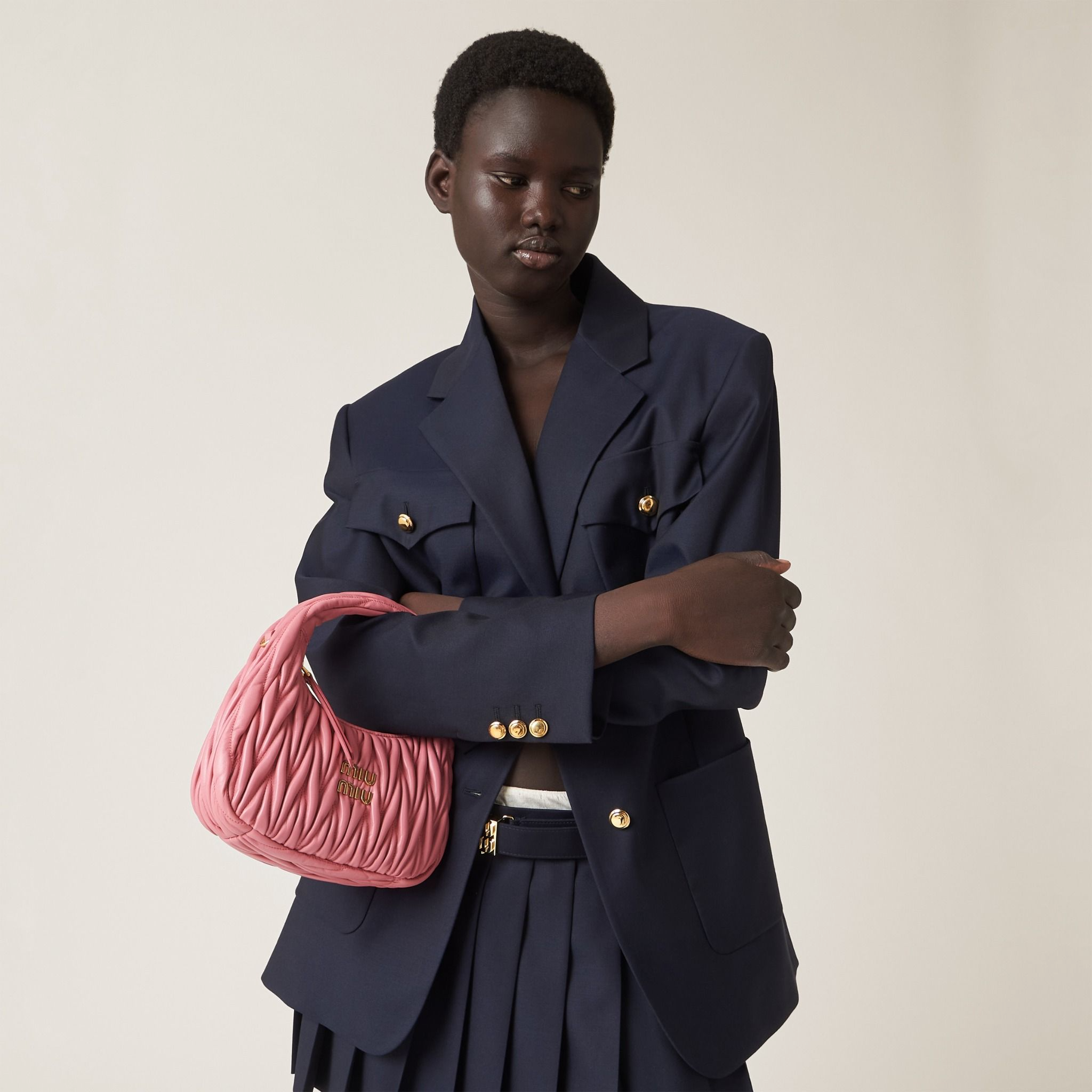 Alternative view of Túi Miu Miu Wander Matelassé Bag ‘Pink’ 5BC125-N88-F0638-V-OOY