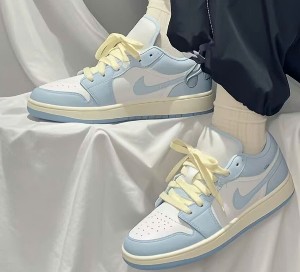 Giày Nike Jordan 1 Low SE “Glacier Blue” HJ5971-400 - Ảnh 3