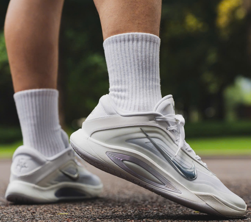 Giày Nike A’ja Wilson A’One ‘White Metallic Silver’ FZ8606-100 - Ảnh 2