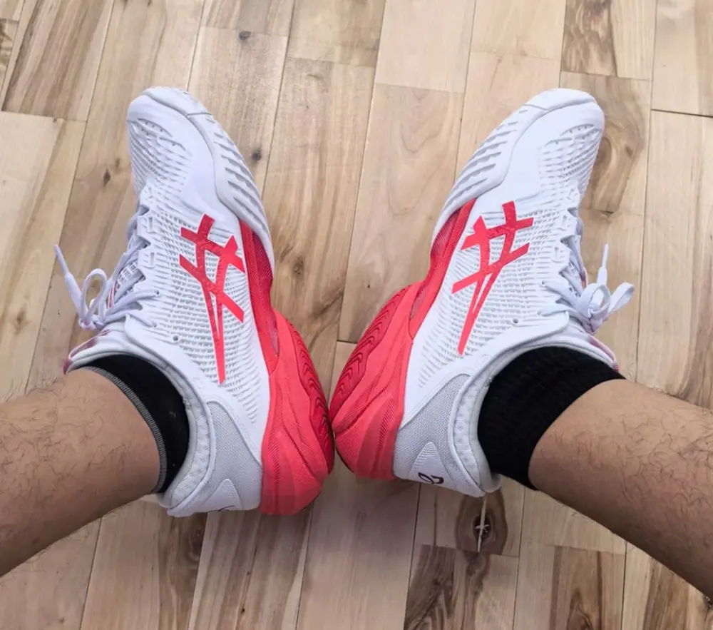 Alternative view of Giày Asics Court FF 3 Novak ‘White Electric Red’ 1041A522-966