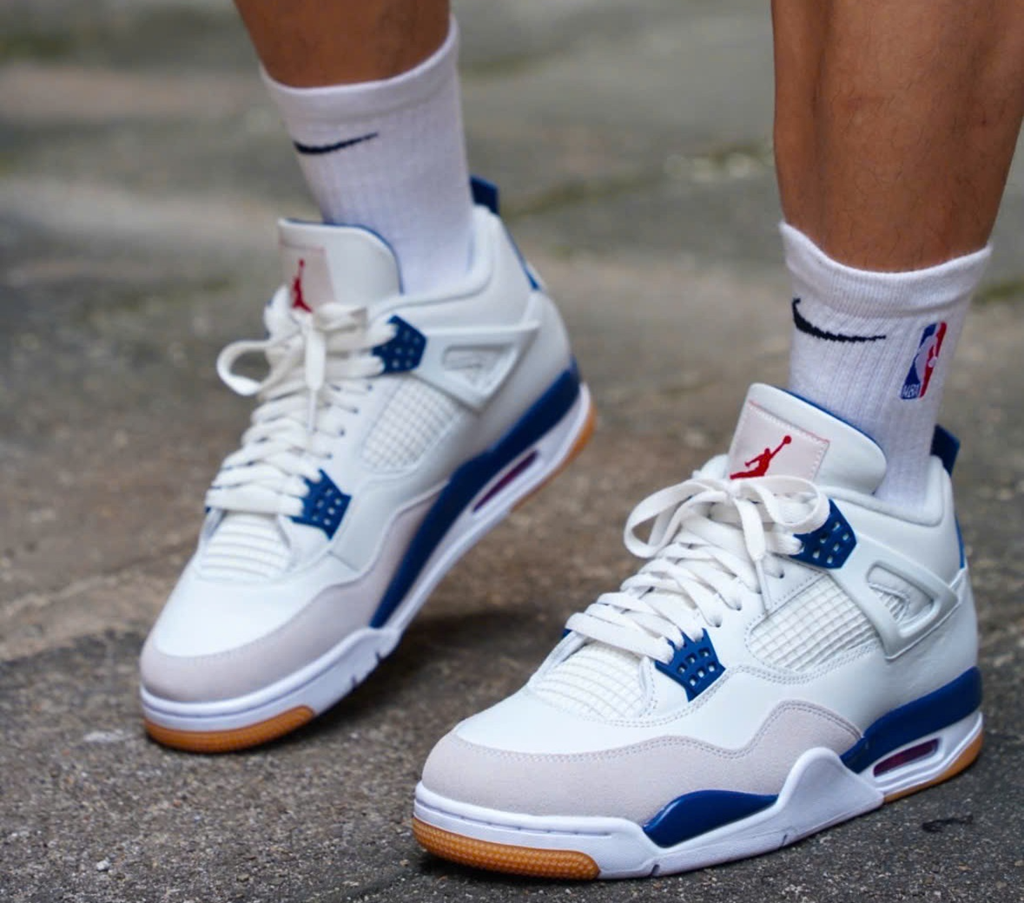 Giày Nike Air Jordan 4 Retro SB ‘Navy’ DR5415-100 - Ảnh 4