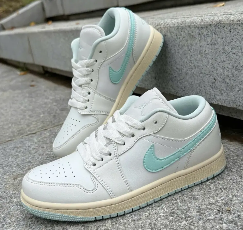 Giày Nike Air Jordan 1 Low 'Sail Igloo' DC0774-134 - Ảnh 6