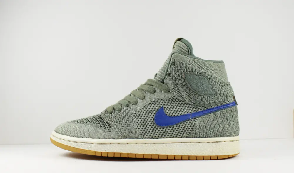 Alternative view of Giày Nike Air Jordan 1 Retro High Flyknit ‘Clay Green’ 919702-333