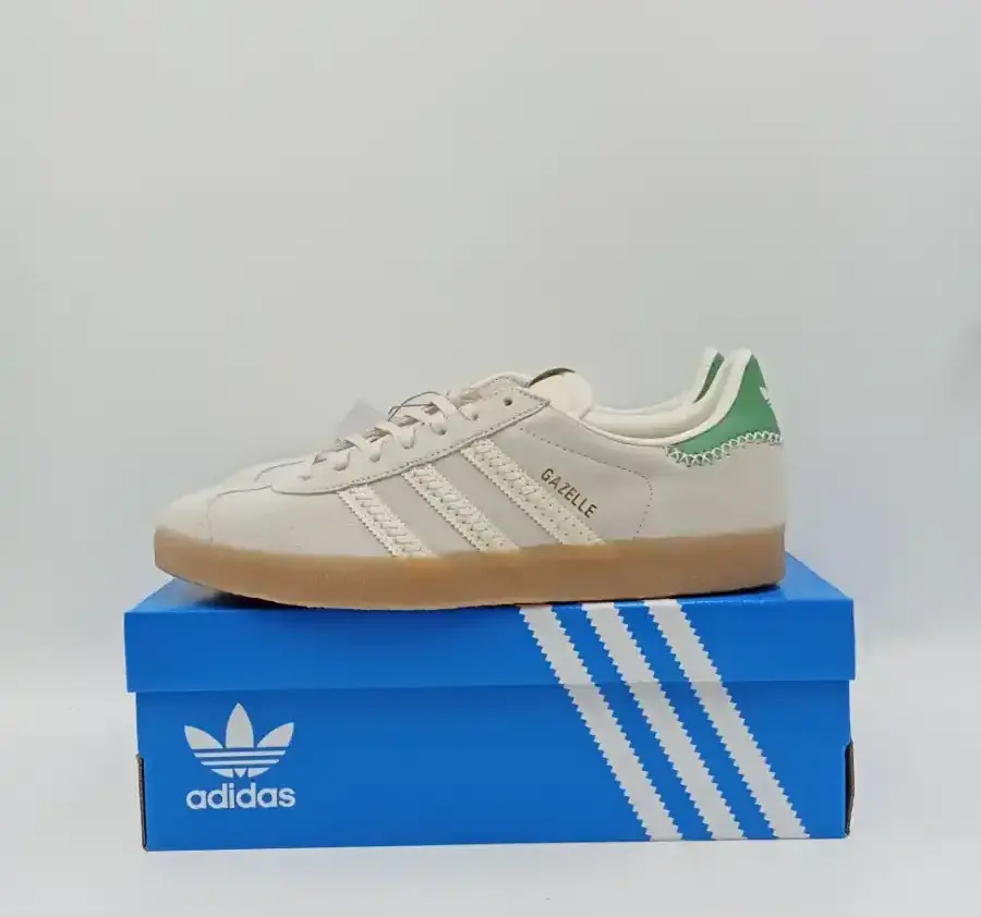 Alternative view of Giày Adidas Gazelle ‘Alumina Preloved Green’ IE3691
