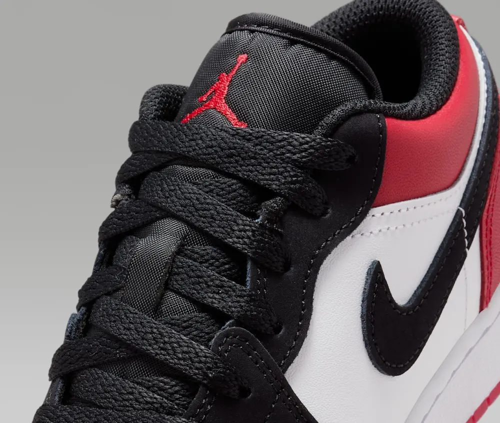 Giày Nike Air Jordan 1 Low SE 2025 GS ‘Black Toe’ IB8970-106 - Ảnh 5
