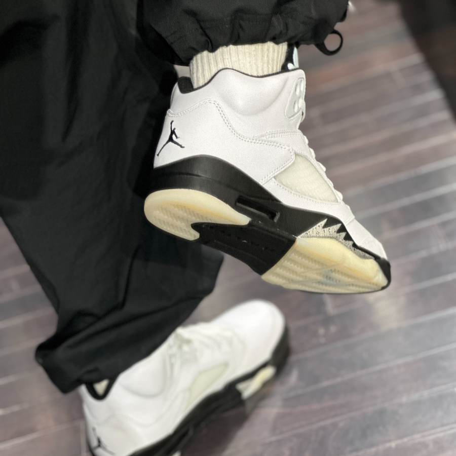 Giày Nike Air Jordan 5 Retro ‘White Black’ DD0587-110 - Ảnh 5
