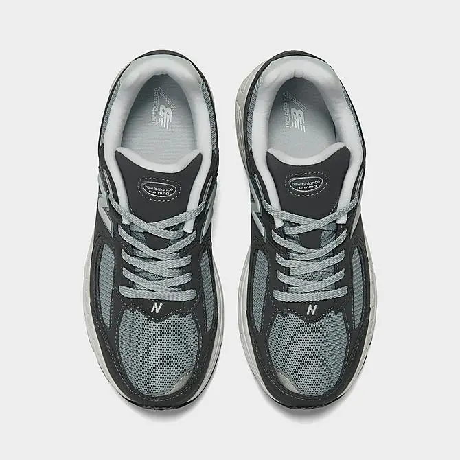Alternative view of Giày New Balance 2002R Big Kid ‘Magnet Lead’ GC2002FB