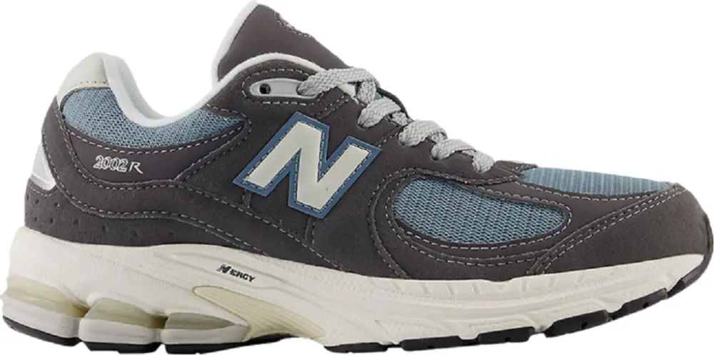 Giày New Balance 2002R Big Kid ‘Magnet Lead’ GC2002FB